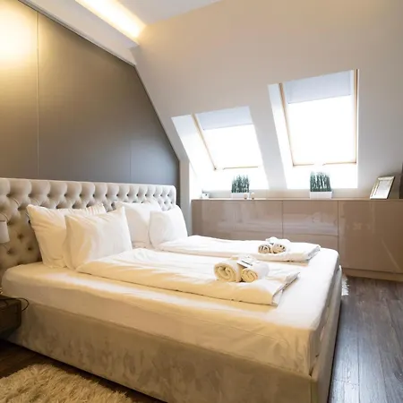 Jacuzzi Roofterrace Luxury Over The Opera *