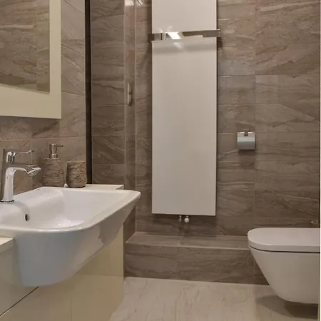 Jacuzzi Roofterrace Luxury Over The Opera